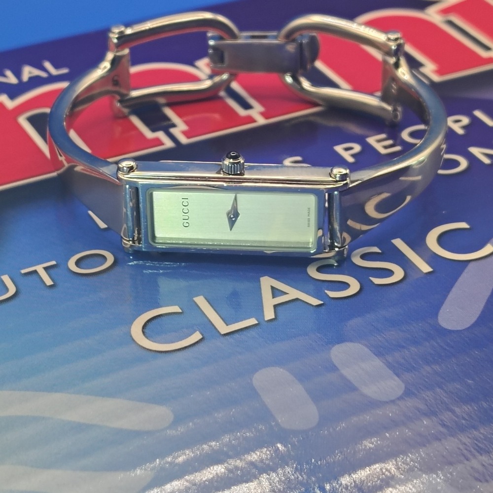 Vintage 1995 Gucci 1500L Tank Swiss Made 25mm Women's Quartz Bangle Watch W/ COA - Picture 10 of 12
